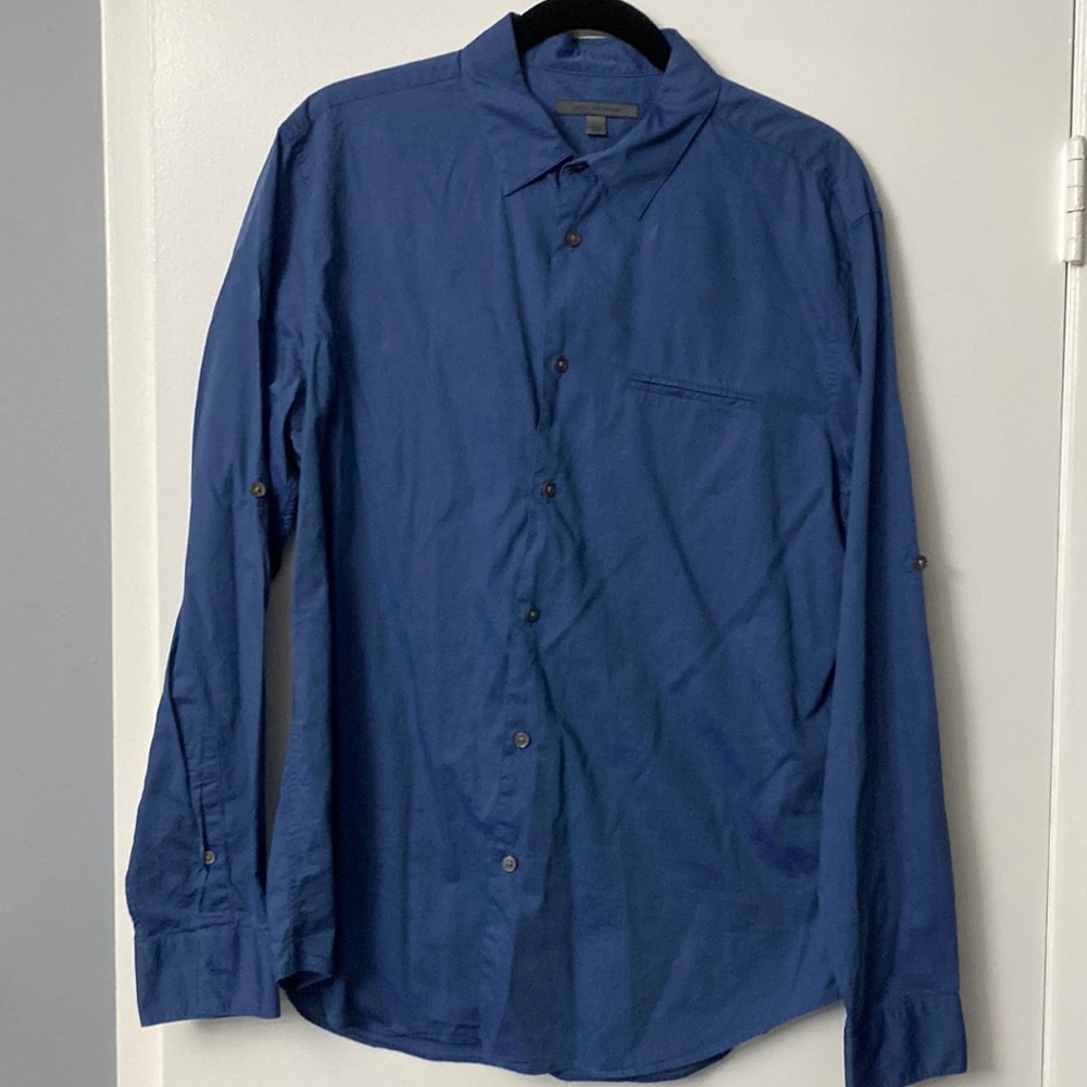 John Varvatos Long Sleeve Button Down Shirt. Large